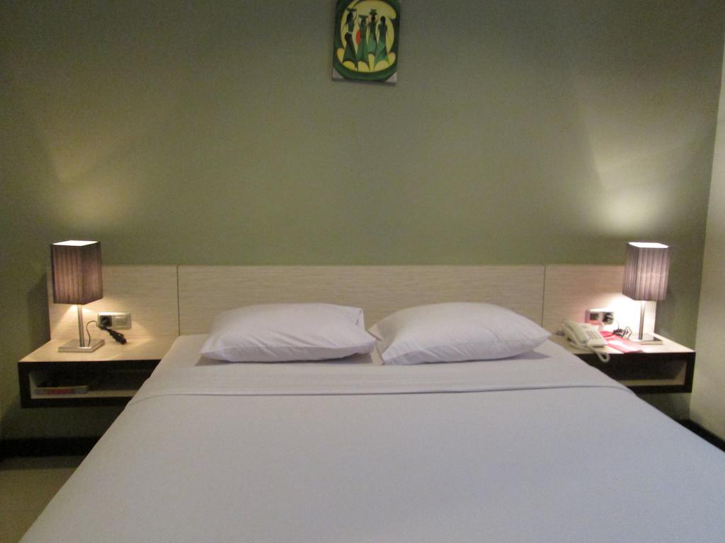 N3 Hotel Jakarta Rum bild