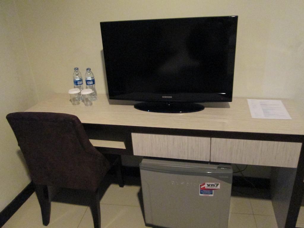 N3 Hotel Jakarta Rum bild